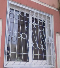 Решетка на окно дутая 6.